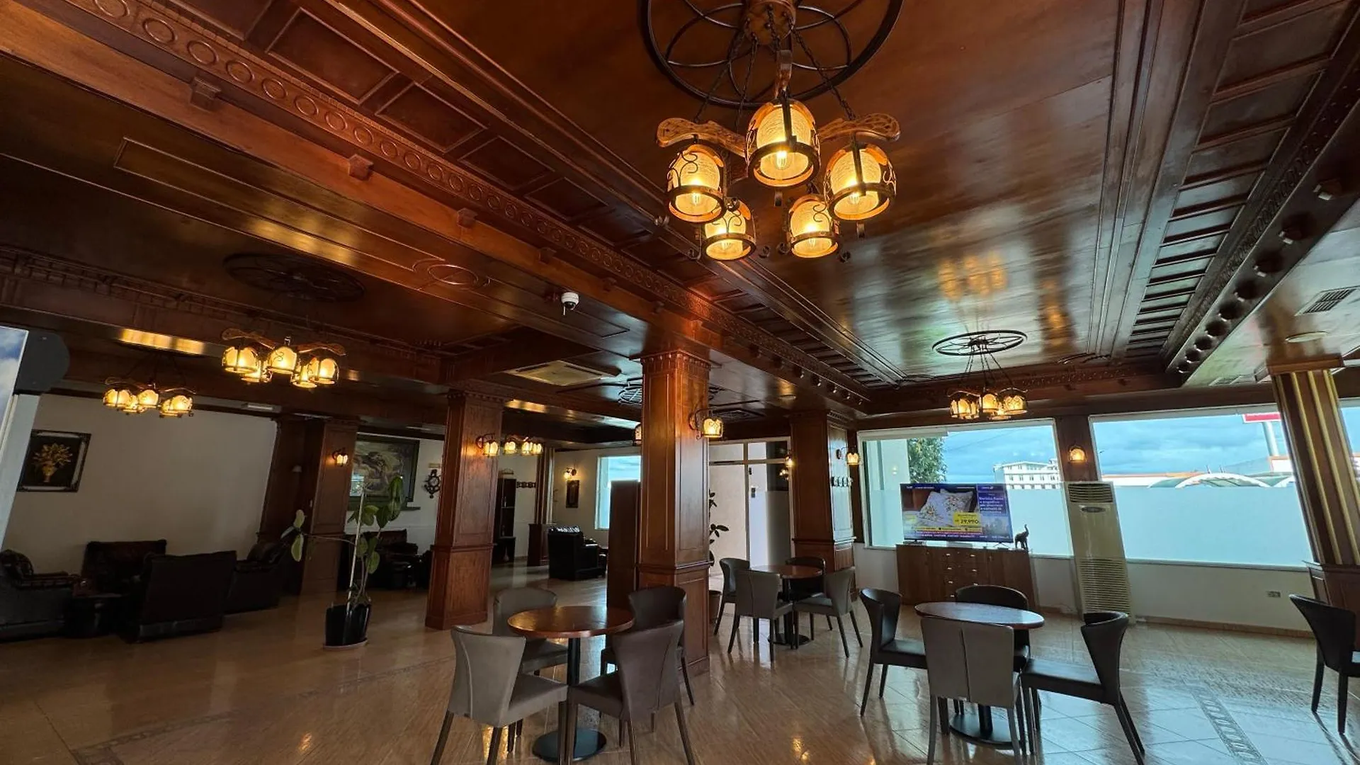 Hotel Delta Jube Αλβανία