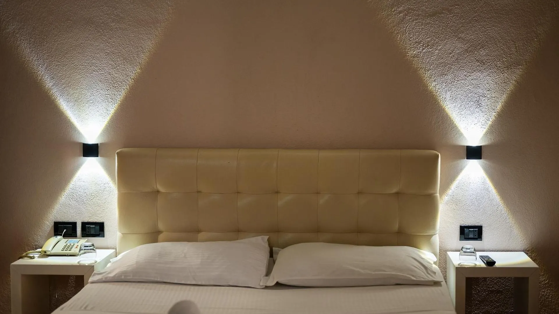 Hotel Delta Jube